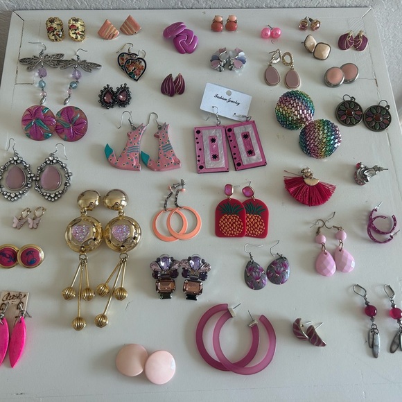 Pink Earring Bundle - Picture 2 of 2